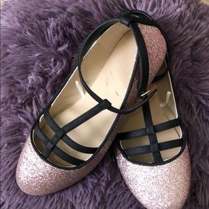 Girls sparkly dress shoes